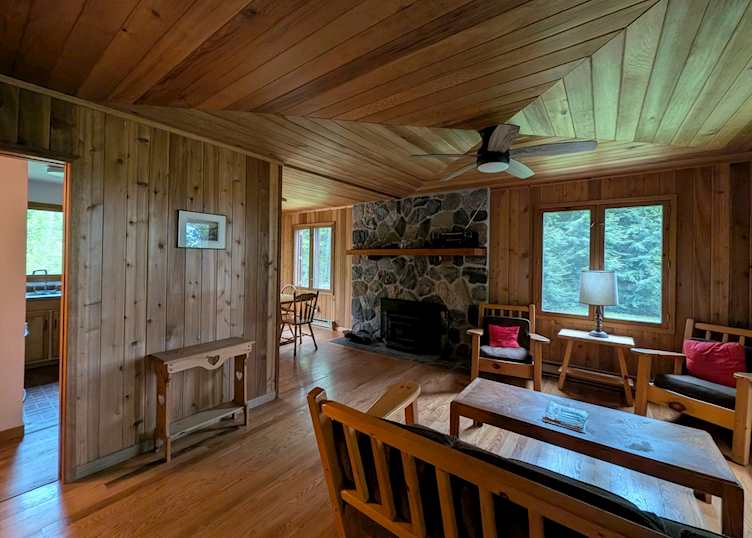 Living area, cliff top cabin, Haliburton Forest