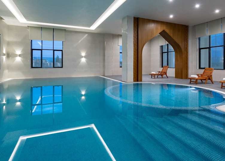 Swimming Pool, Hotel Farovon
