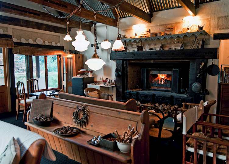 Lounge at Cleopatra Mountain Farmhouse