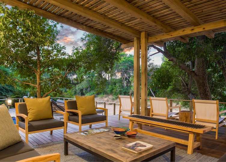Bateleur Safari Camp, Timbavati Private Game Reserve