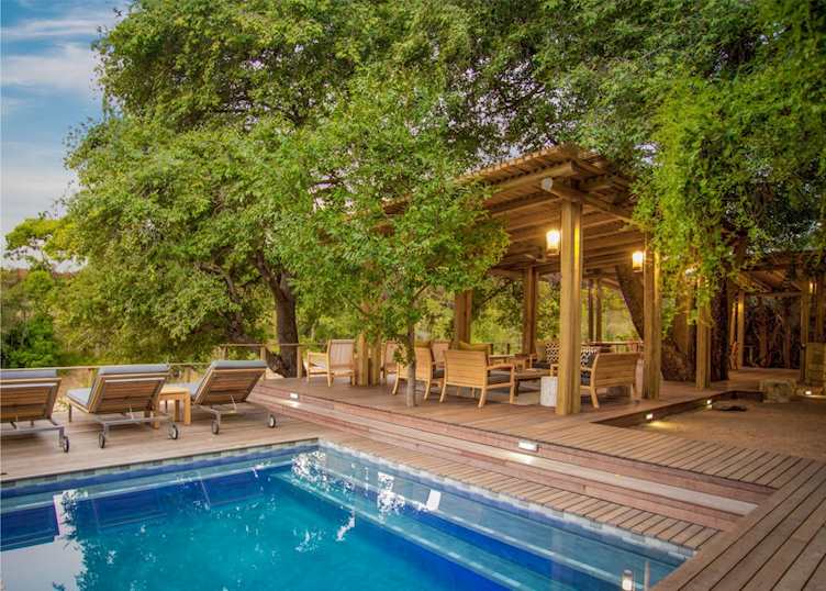 Bateleur Safari Camp, Timbavati Private Game Reserve