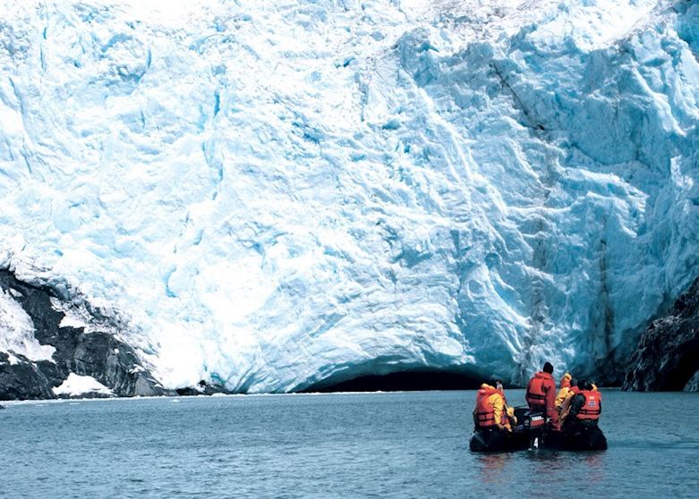 An excursion from the Cruceros Australis An excursion from the Cruceros Australis