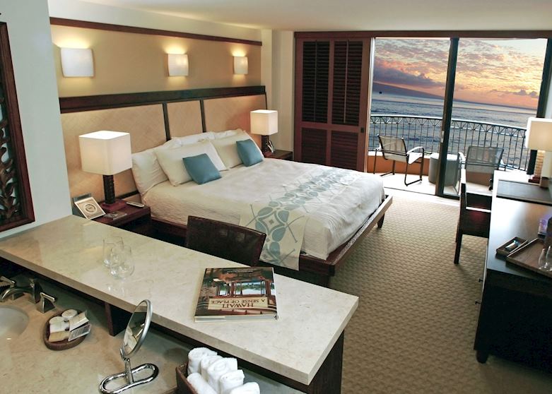 Deluxe ocean view room, Royal Lahaina Resort, Maui