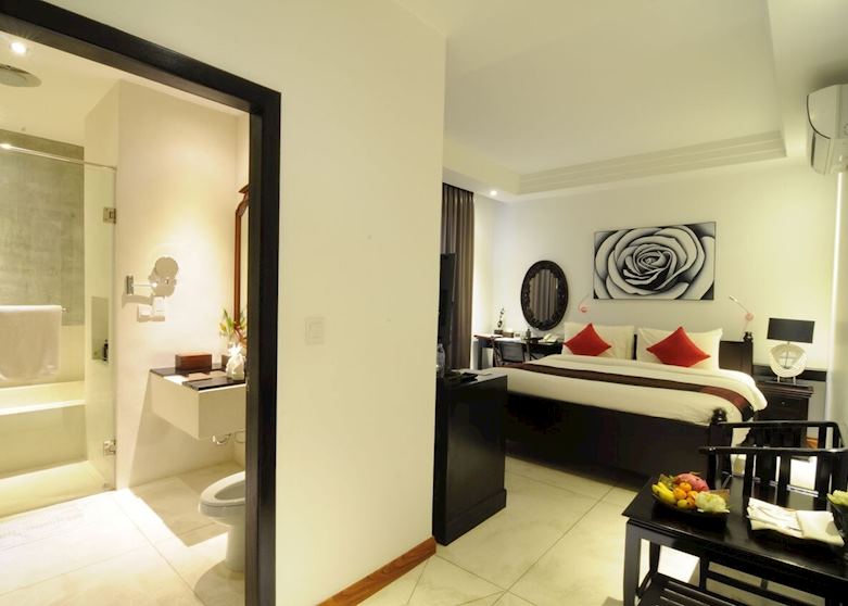 Deluxe Room at La Rose Boutique