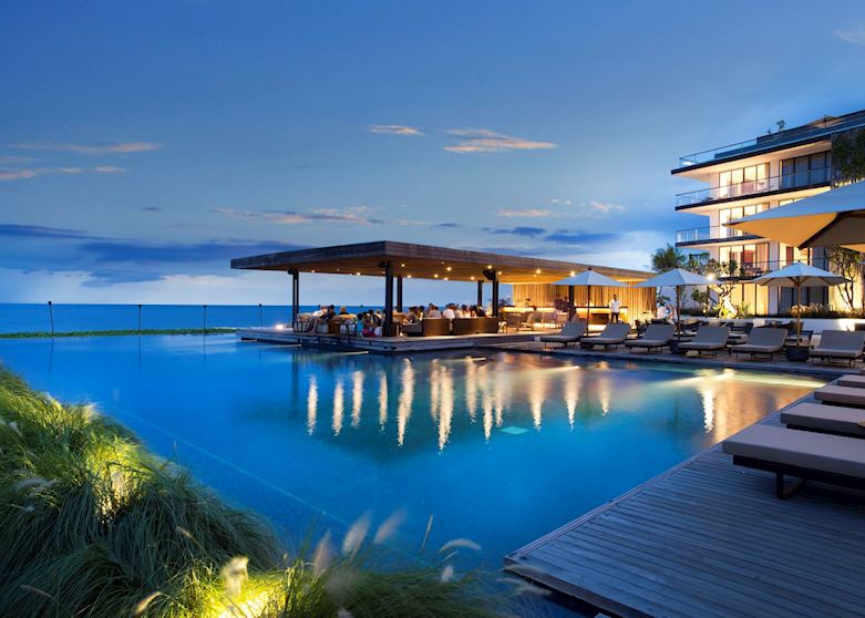 Beach Bar, Alila Seminyak, Seminyak