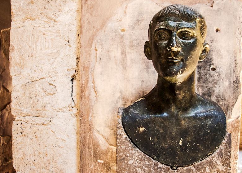 Statue, Herculaneum