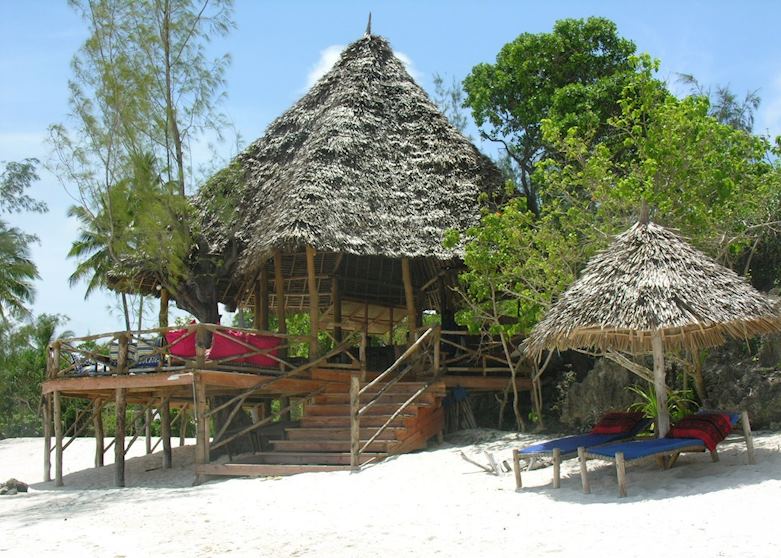 Shooting Star Lodge, beach bar