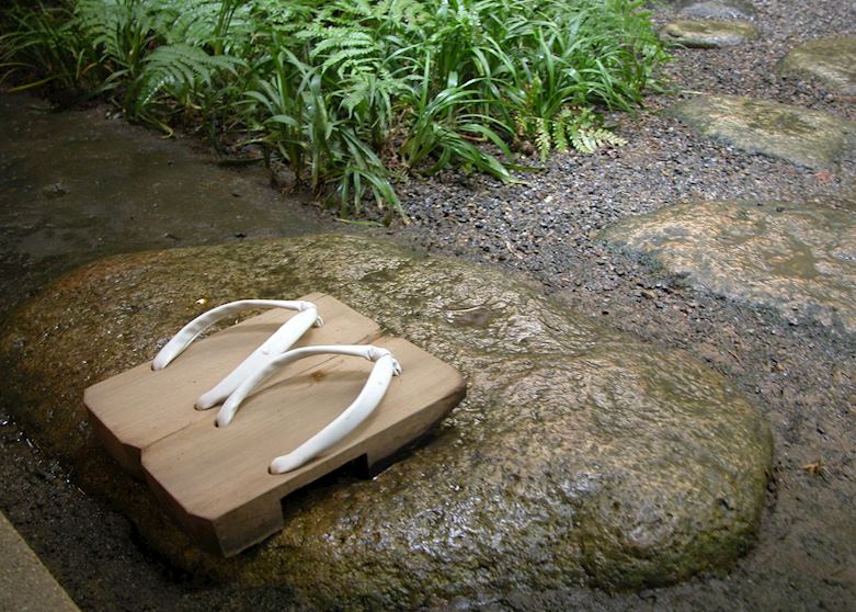 Geta Sandals