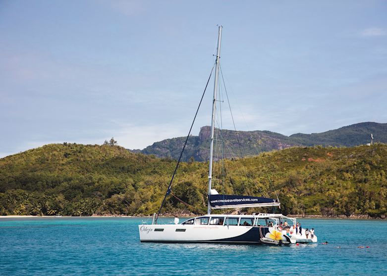 catamaran seychelles mahe