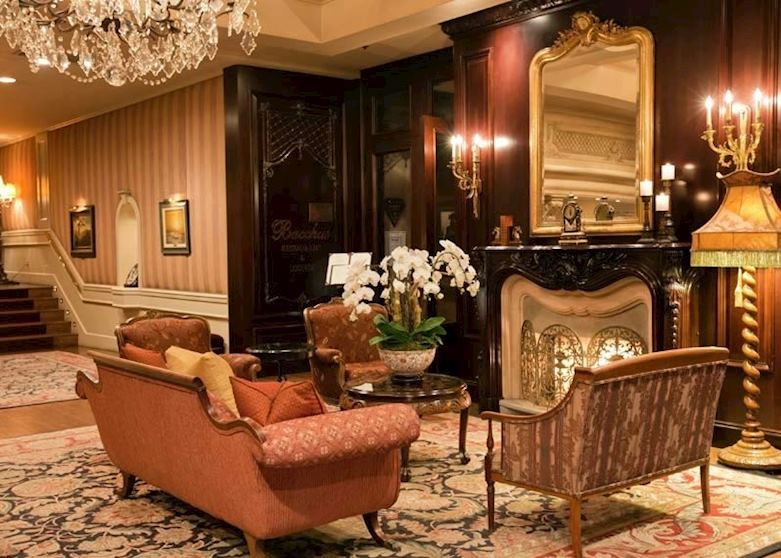 The lobby, Wedgewood Hotel and Spa, Vancouver The lobby, Wedgewood Hotel and Spa, Vancouver