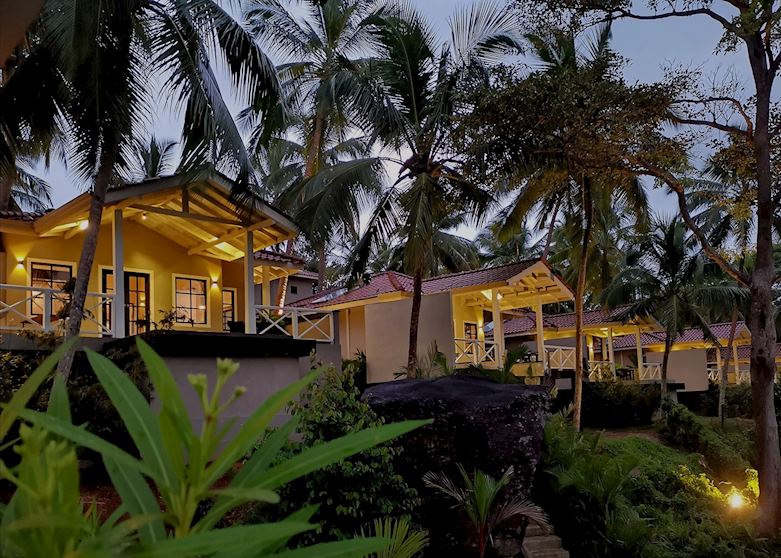 Bungalows with ocean view, Tabula Rasa, Galle