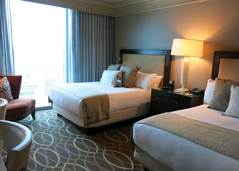 Omni Dallas Deluxe Room Omni Dallas Deluxe Room