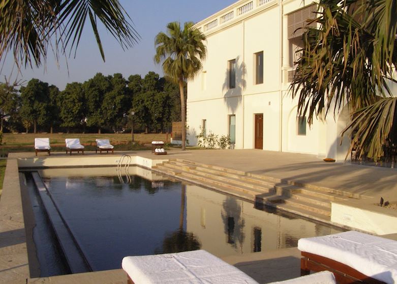 Pool at Nadesar Palace, Varanasi