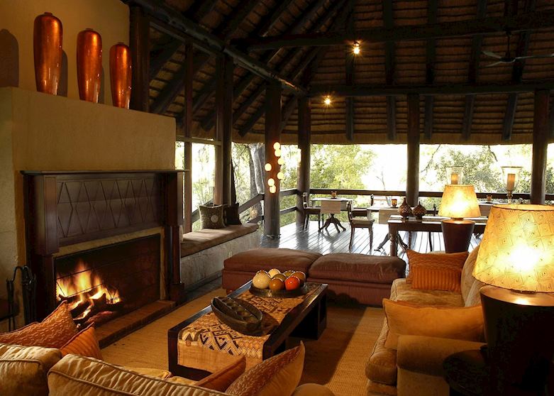 Lounge. Sabi Sabi - Little Bush Camp, The Sabi Sand Wildtuin