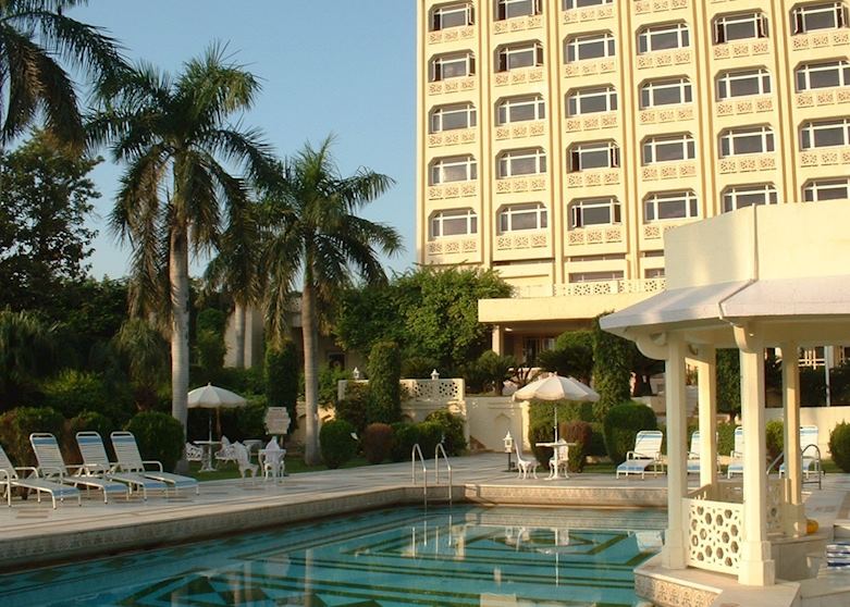 Pool at the Gateway Hotel Fatehabad Road, Agra
