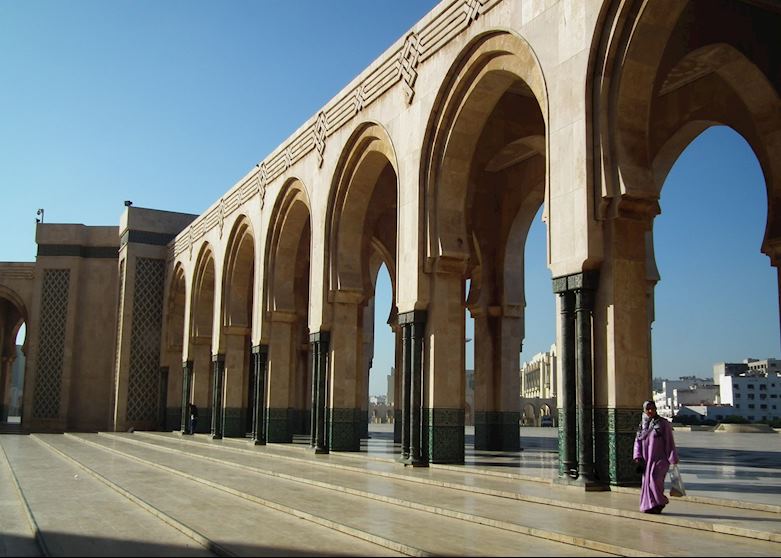 Woman outside the Hassan II mosque. Casablanca, Morocco