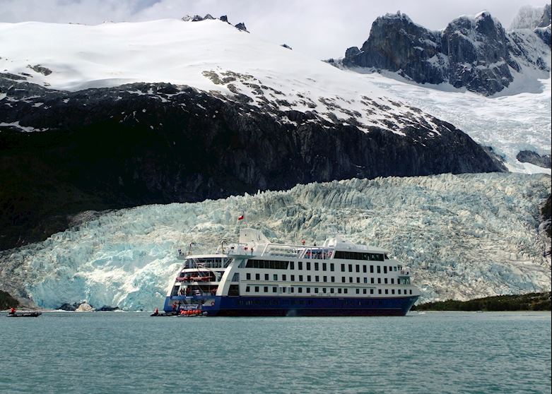 MV Stella Australis