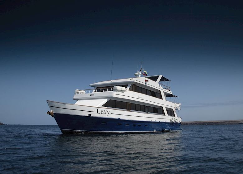 M.Y Eric.Letty,Galapagos Islands