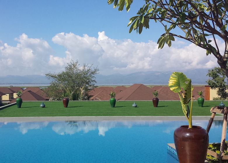 Swimming Pool, Novotel Inle Lake Myat Min
