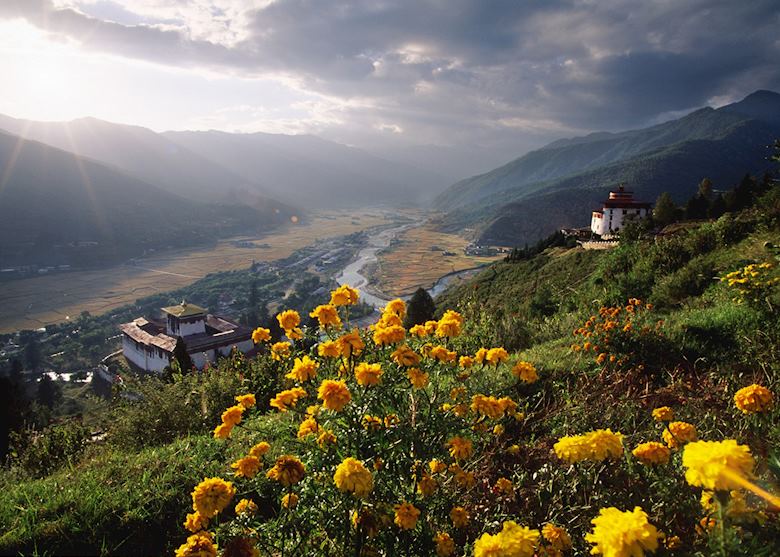 Bhutan mountain scenery Bhutan mountain scenery
