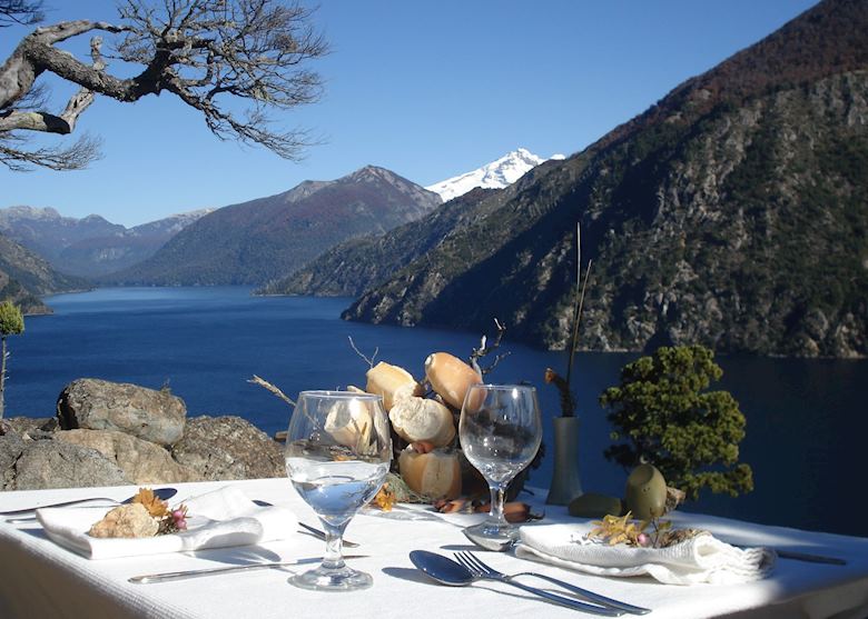 Dinner on a cliff edge, Cordillera Gourmet Day Dinner on a cliff edge, Cordillera Gourmet Day