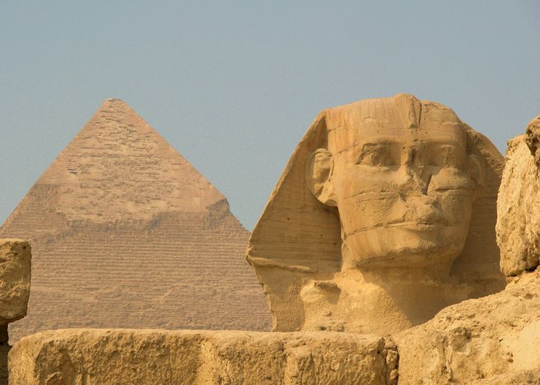 Pyramids at Giza, Egypt Pyramids at Giza, Egypt