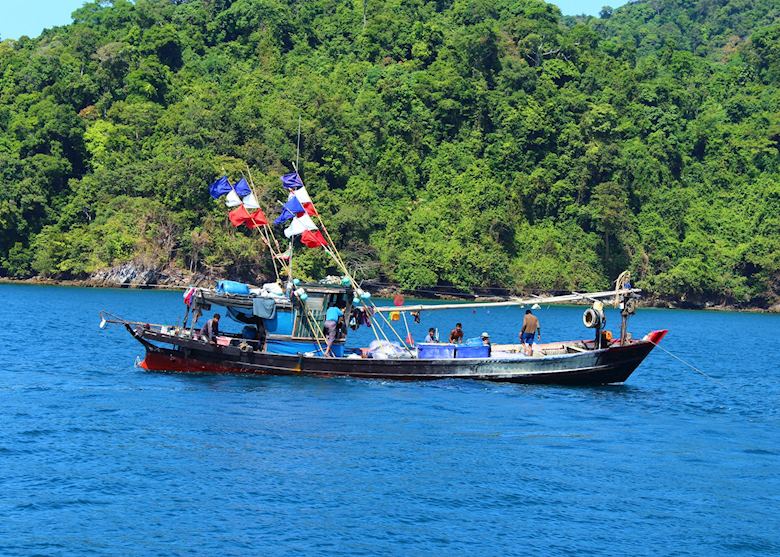 Moken Sea Gypsies, Mergui Archipelago, Burma (Myanmar) Moken Sea Gypsies, Mergui Archipelago, Burma (Myanmar)