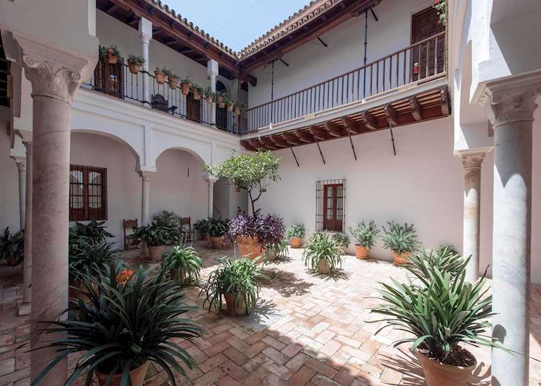 Gran Hotel De Las Reinas Torrent