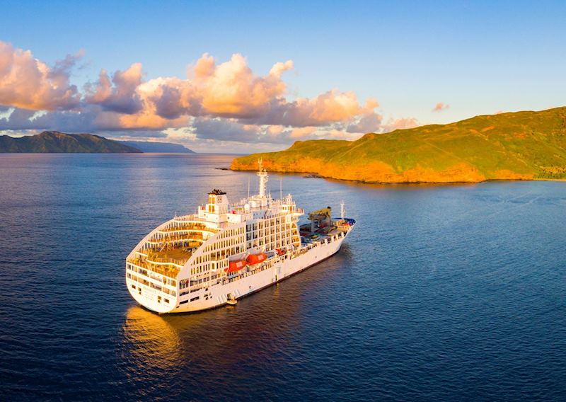 Aranui V, Tahiti
