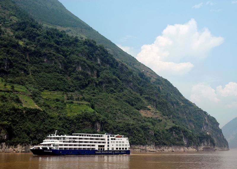 Sanctuary Cruises, Yangtze Explorer