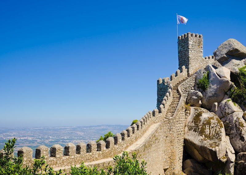 Castle wall, Sintra