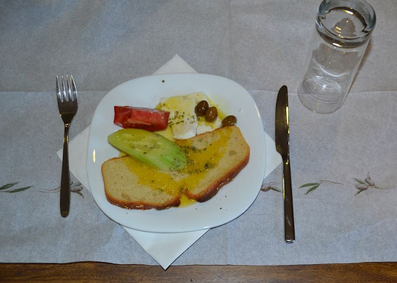 Olive oil tasting, Melas