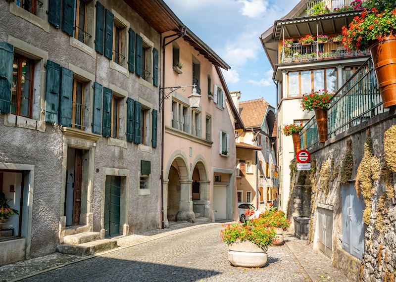 Cobbled streets and shuttered windows