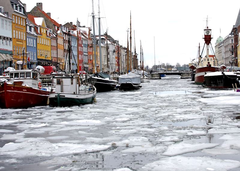 Nyhavn during winter