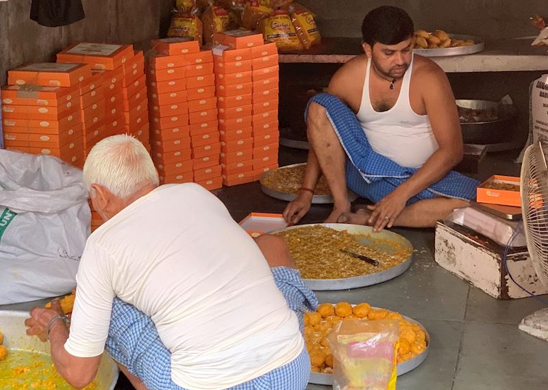 Laddoo maker in Jaipur