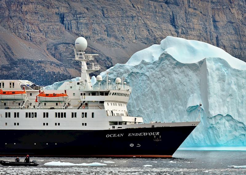 Ocean Endeavour , Adventure Canada
