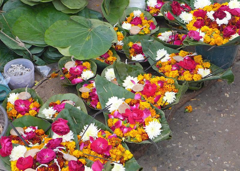 Puja flowers, Rishikesh