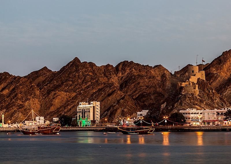 Twilight dhow cruise, Muscat