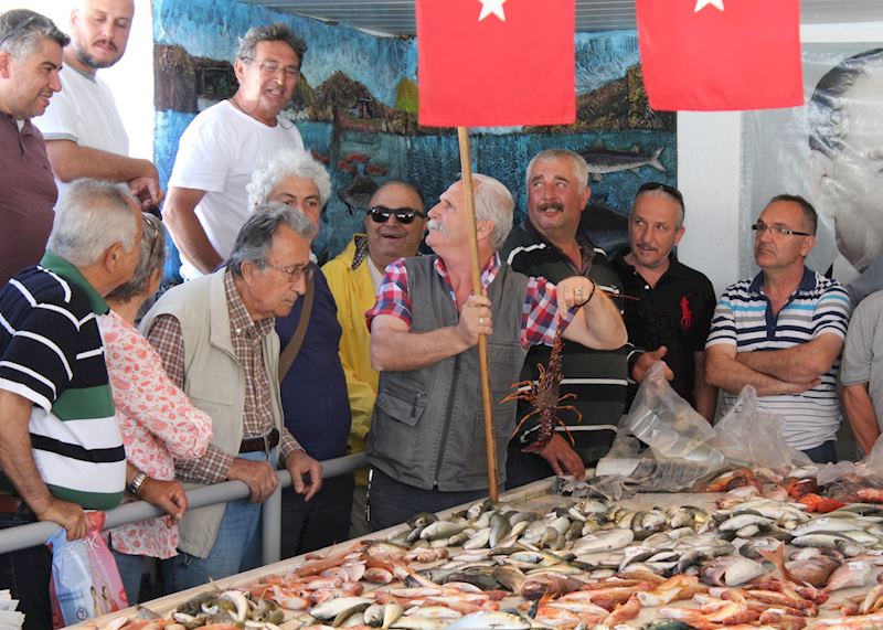 Alaçati fish market