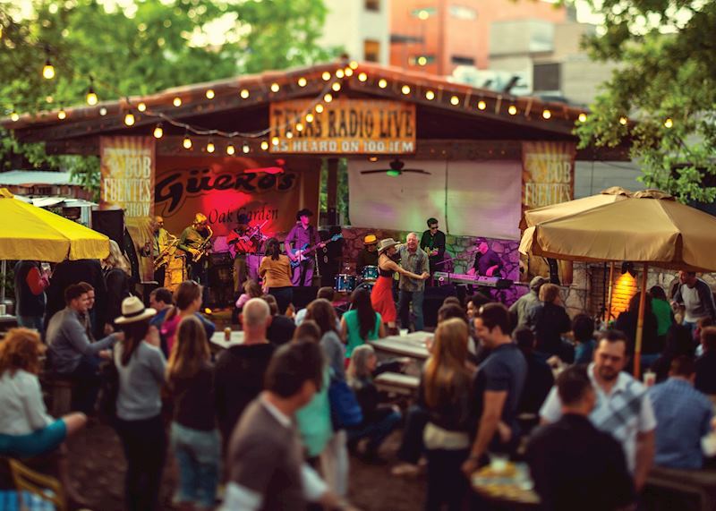 Live music in Austin