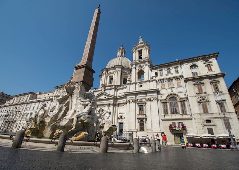 Piazza Navona, Four Rivers Bernini Fountain