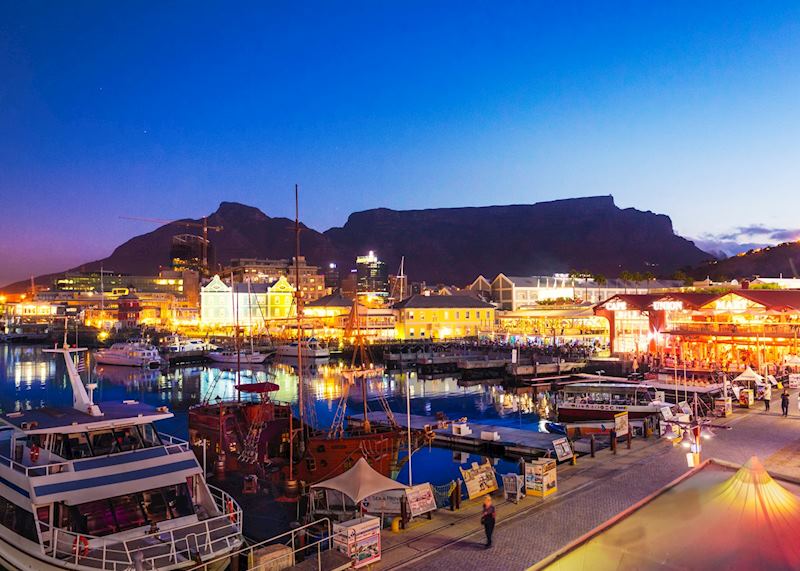 Iconic Table Mountain and Cape Town Waterfront