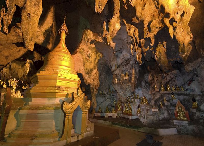 Golden pagoda and Buddha in Pindaya Cave, Pindaya