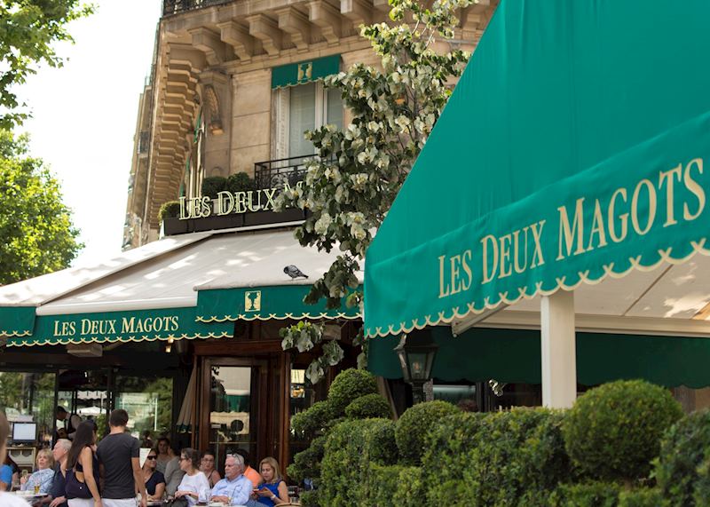 Les Deux Magots, Paris