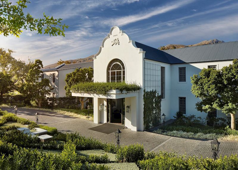Leeu Estates, Reception exterior