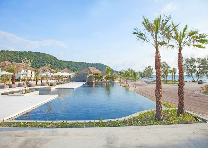 Pool area, Royal Sands