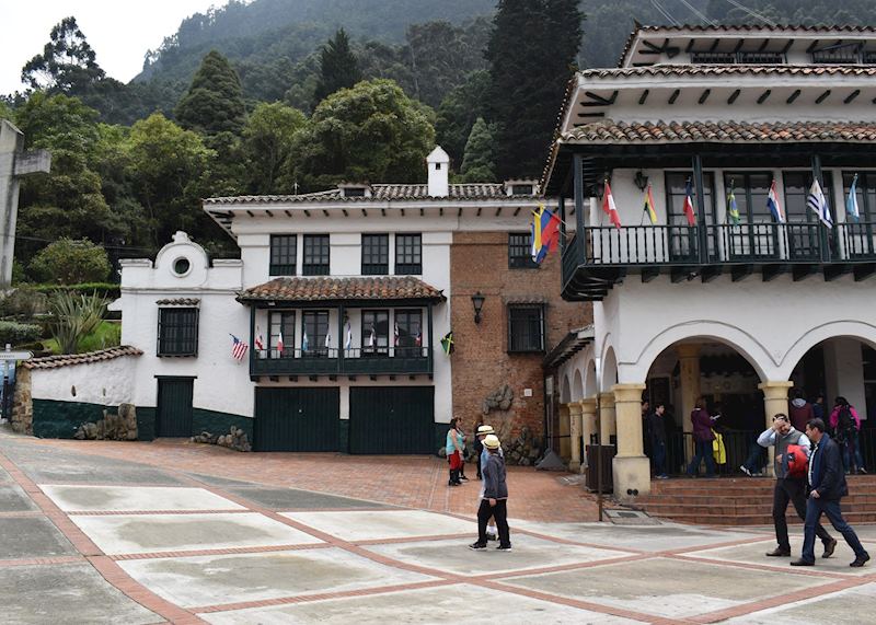 Monserrate entrance