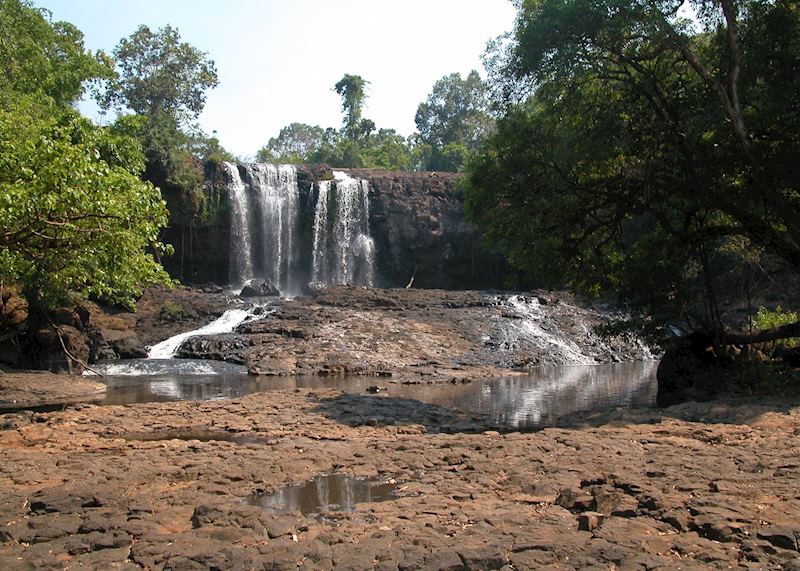 Bou Sra Waterfalls, Sen Monorom