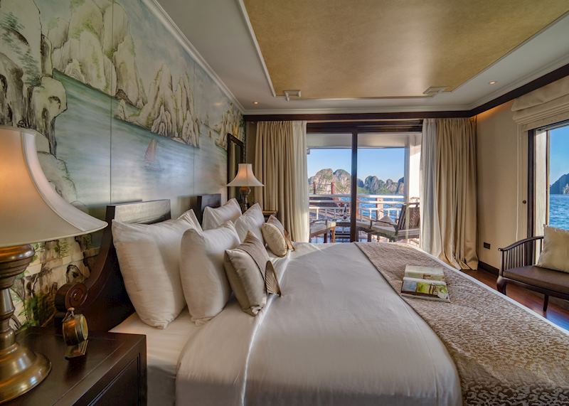 Heritage Line Violet Junior Suite