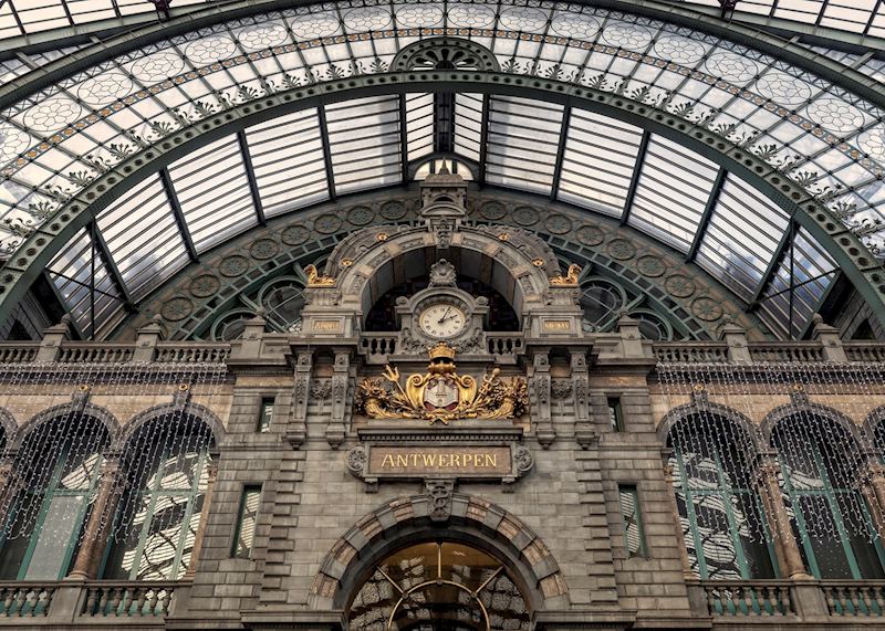 Art Deco architecture in Antwerp, Belgium